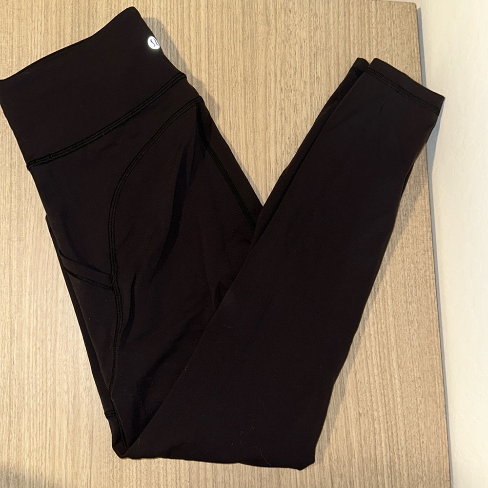 Lululemon Invigorate Leggings 25